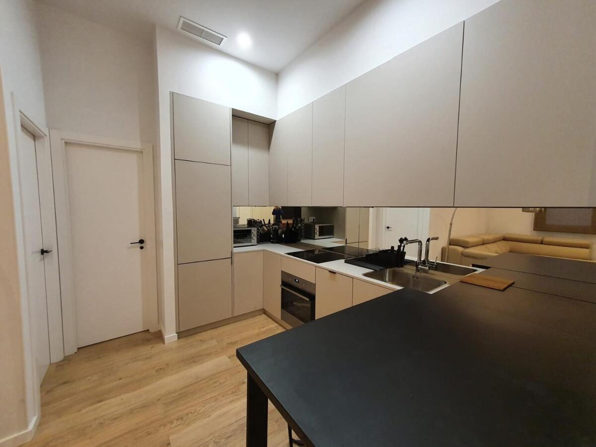 Bright & Stylish 1-bedroom With Parking - Balderas * Madri